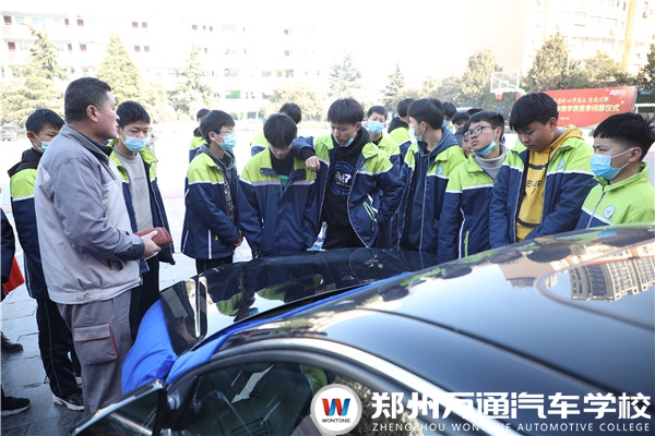 【研學(xué)游體驗(yàn)】組團(tuán)逛萬通，實(shí)地感受技術(shù)學(xué)校的多彩魅力