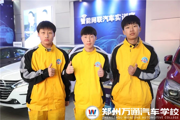 老朋友·新同學|我們一起來萬通上學啦!