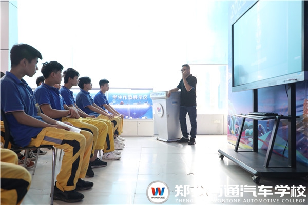 開(kāi)店必備|創(chuàng)業(yè)總監(jiān)開(kāi)講啦!現(xiàn)場(chǎng)分享創(chuàng)業(yè)思維!