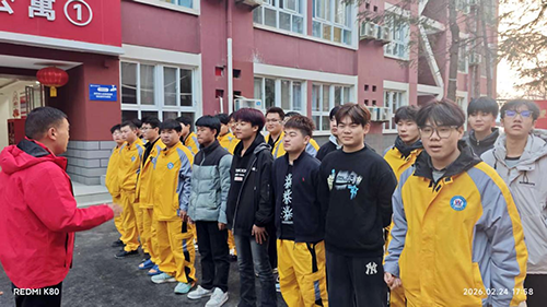 &ldquo;爸爸媽媽，我在萬通挺好的！&rdquo; | 第一次遠(yuǎn)行，請別擔(dān)心，我們在悄悄長大