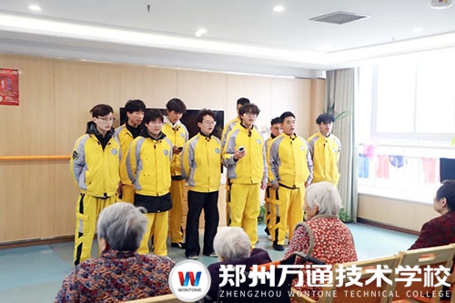 踐行?敬老院慰問：溫情相伴，情暖夕陽