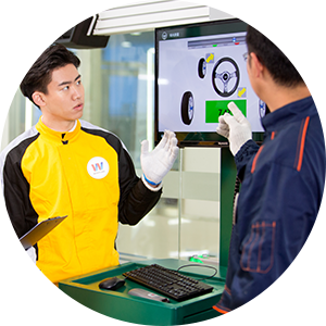 去汽修廠跟師傅學(xué)怎么樣