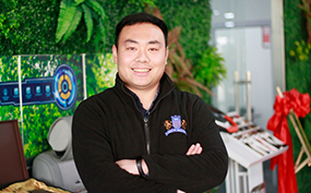 鄭州萬(wàn)通汽車(chē)學(xué)校_范兵