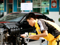 汽車發(fā)動機(jī)拆裝