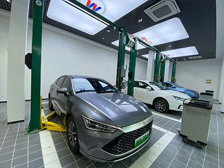 比亞迪實訓(xùn)室