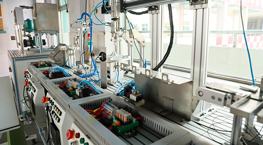 汽車(chē)電工培訓(xùn)學(xué)校