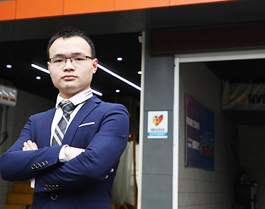 鄭州萬通汽車學(xué)校